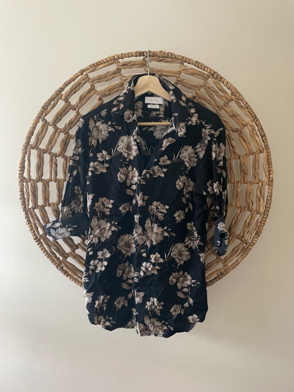 Men's Black Floral Casual Button-Down Shirt